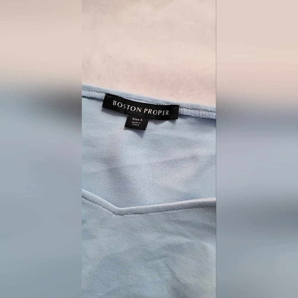NWOT! Boston Proper Women's Sky Blue Spring Puff Sleeve Resort Crop Top Small - Picture 4 of 16